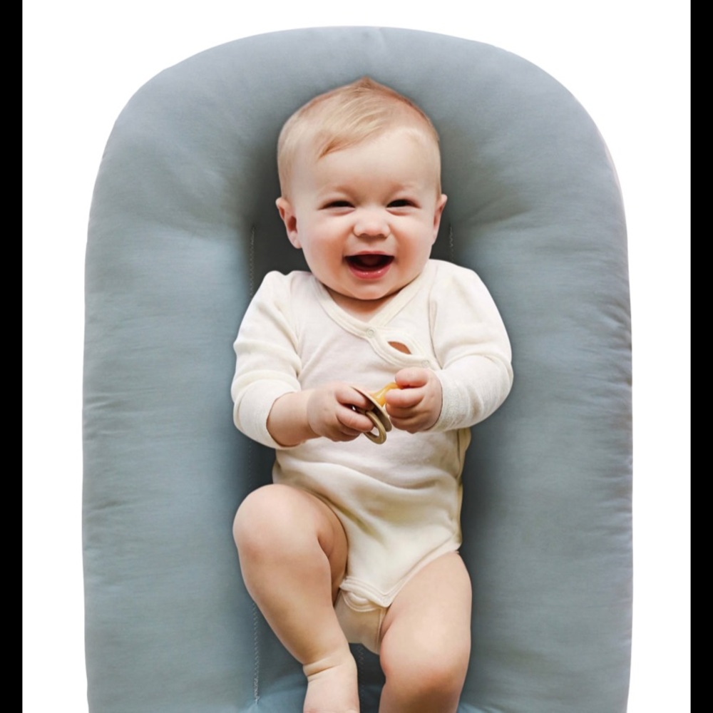 Snuggle Me organic lounger